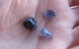 Iolite stones