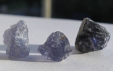 Iolite stones