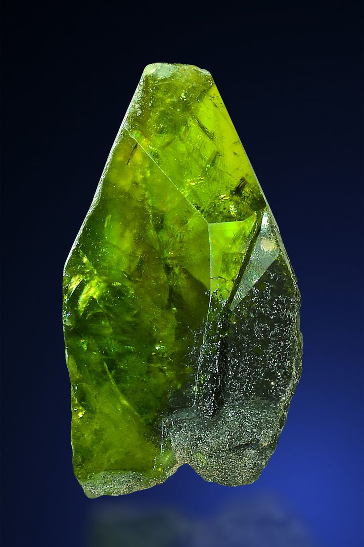 Sphene/Titanite Gem